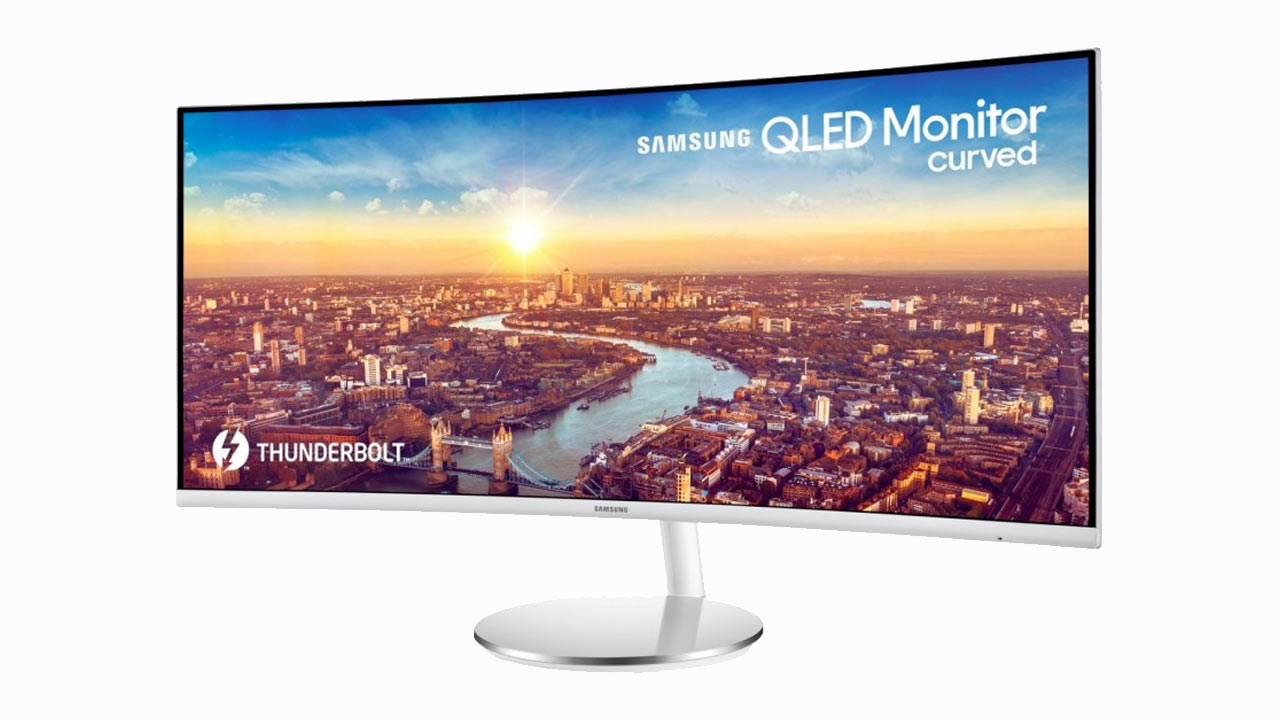 What are the Benefits of a Curved Monitor