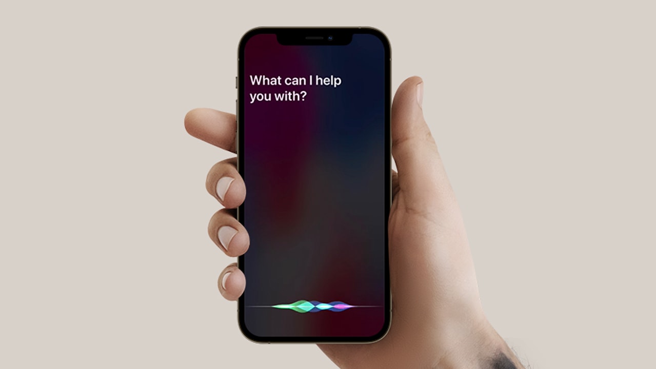 Image: How to activate Siri on your iPhone 12.